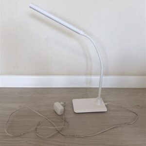 Светильник настольный Camelion 792  LED  6W белый,сенсорн. 44249